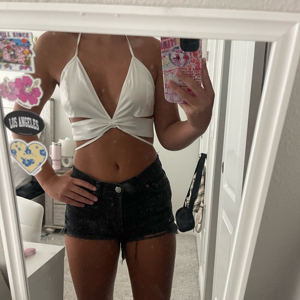 white cropped tank top